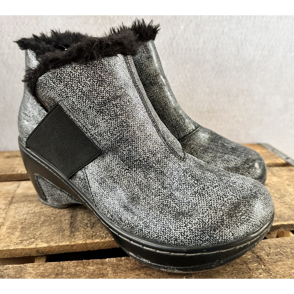 Jambu Mila Ankle Booties Shoes Women's Sz 6.5 Faux Fur Lined Gray Metallic